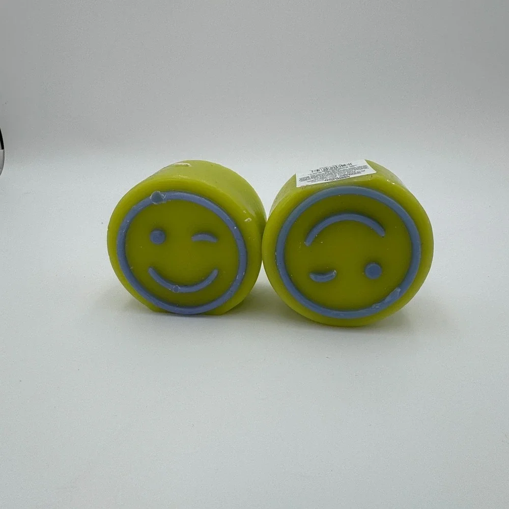 Green Smiley Face Candle Set Room Essentials 2 Pack Decor‎ 3